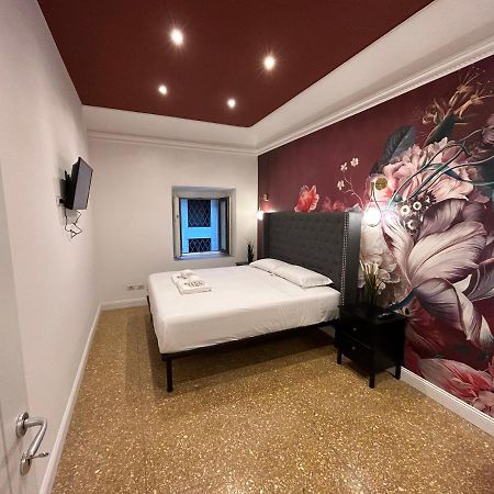 Raffaello'S Place Rzym Zewnętrze zdjęcie