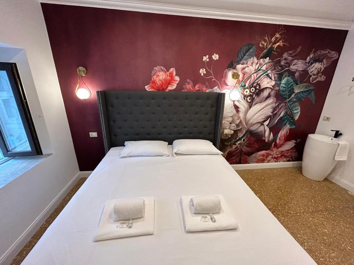Raffaello'S Place Rzym Zewnętrze zdjęcie