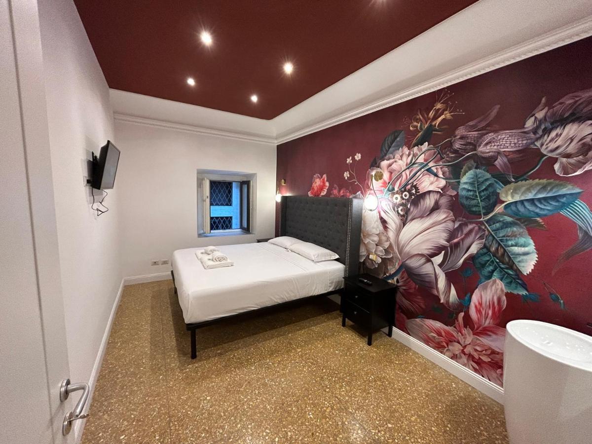 Raffaello'S Place Rzym Zewnętrze zdjęcie