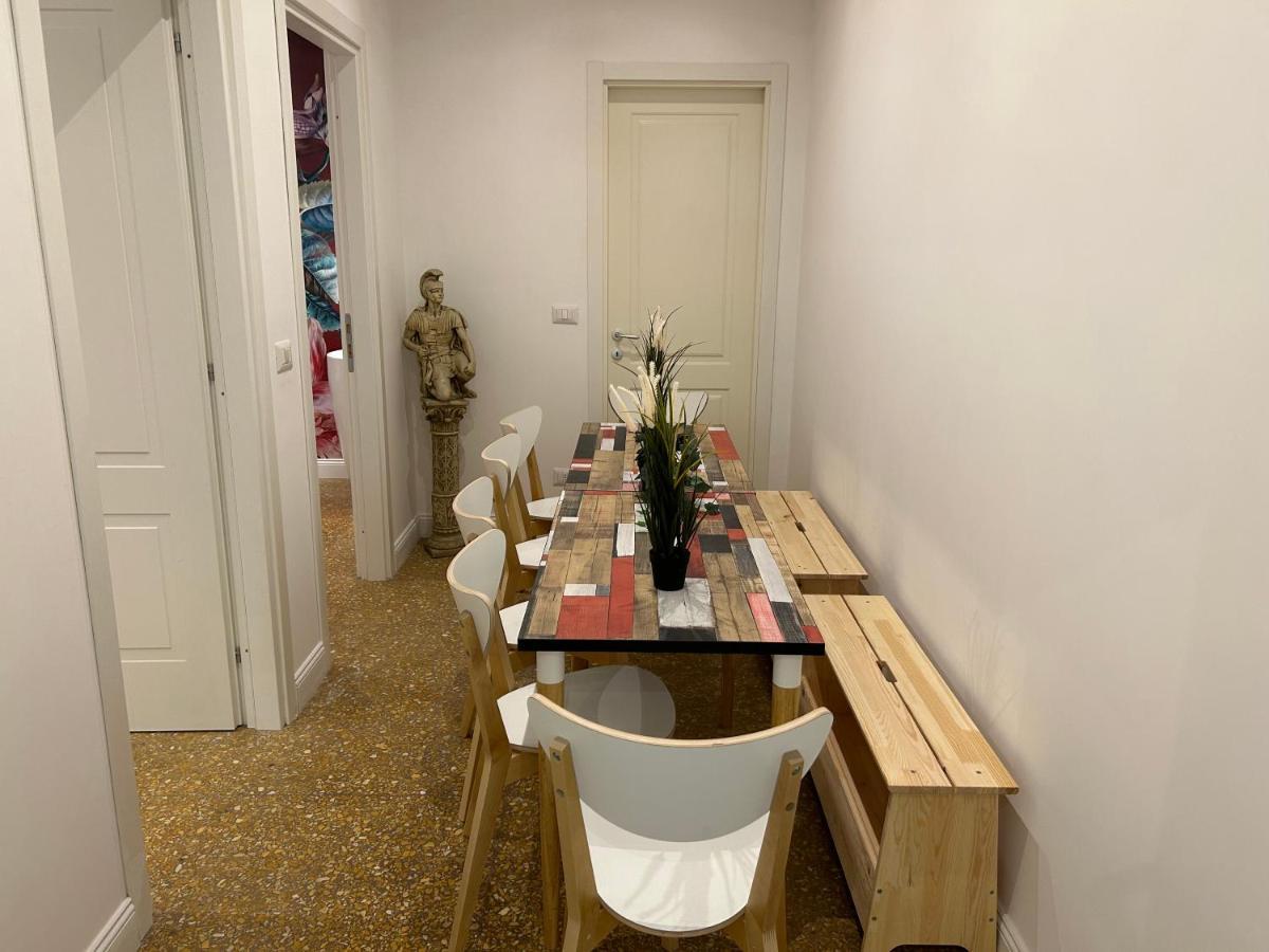Raffaello'S Place Rzym Zewnętrze zdjęcie