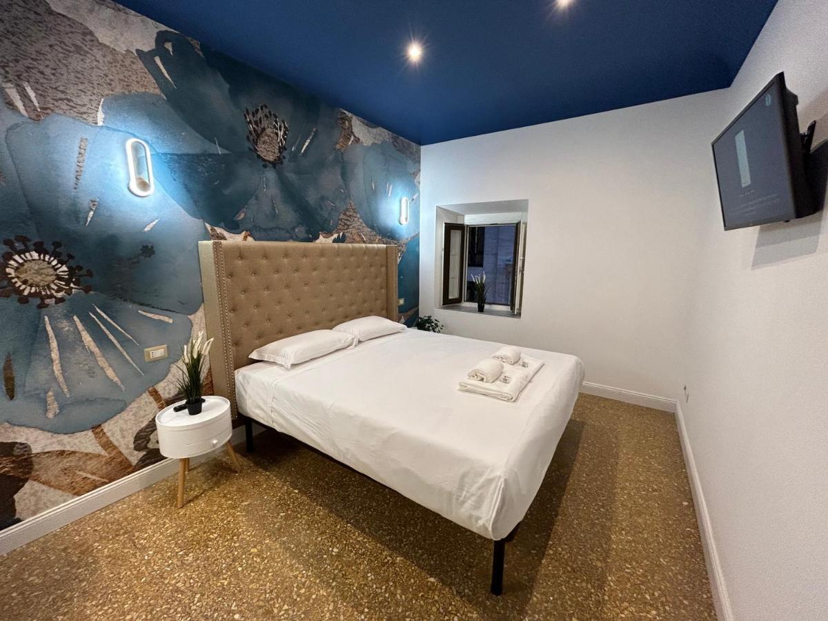 Raffaello'S Place Rzym Zewnętrze zdjęcie