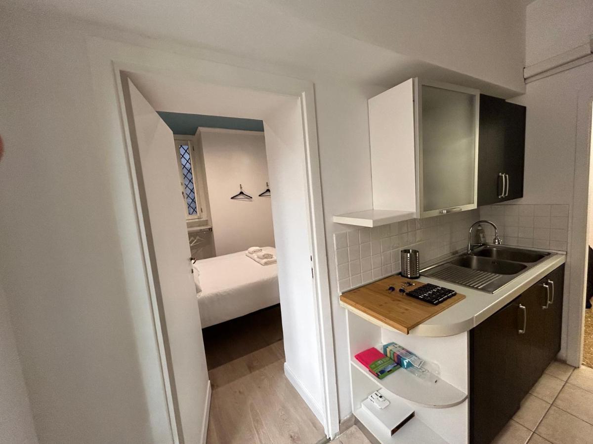 Raffaello'S Place Rzym Zewnętrze zdjęcie